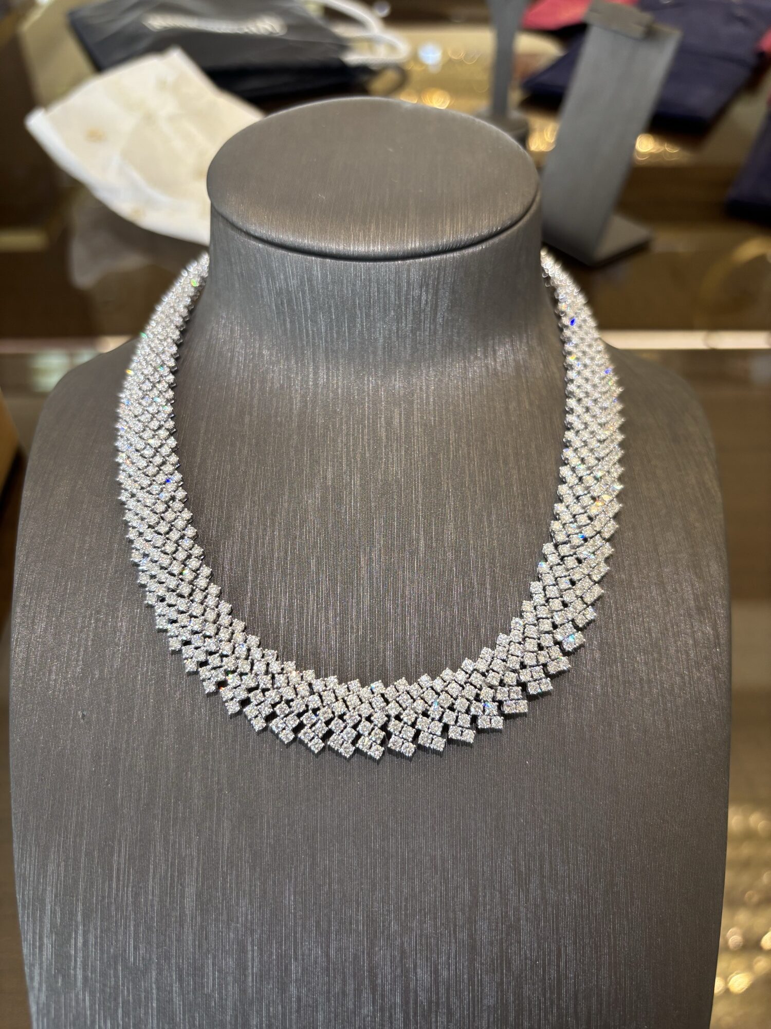 Big WG Diamond Necklace – view 2